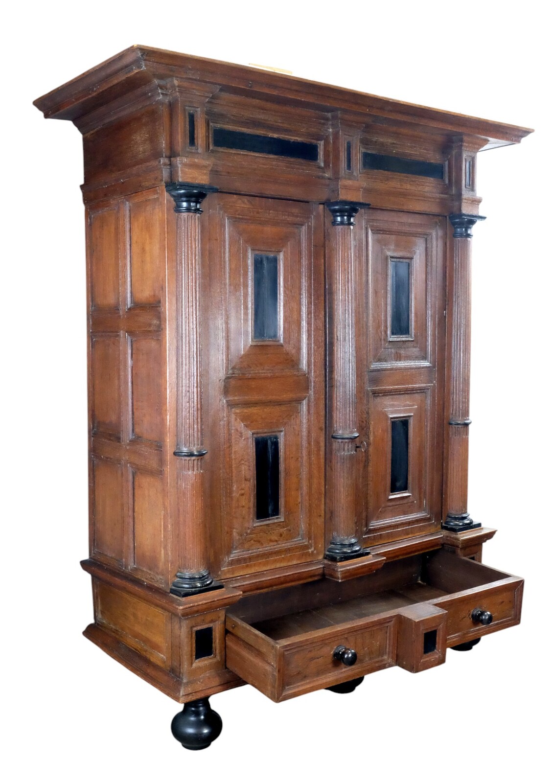 Beautiful Column cabinet from the mid-17th century. 