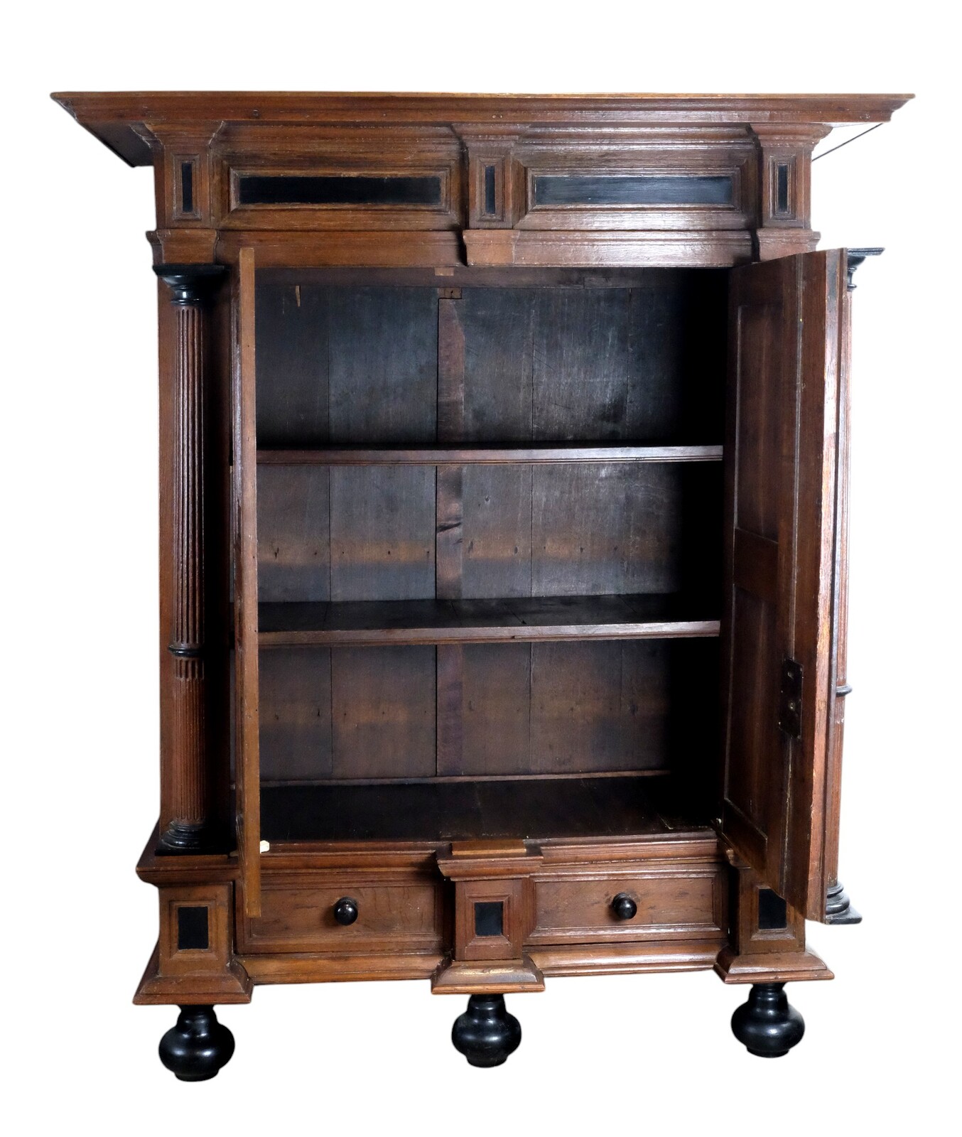 Beautiful Column cabinet from the mid-17th century. 