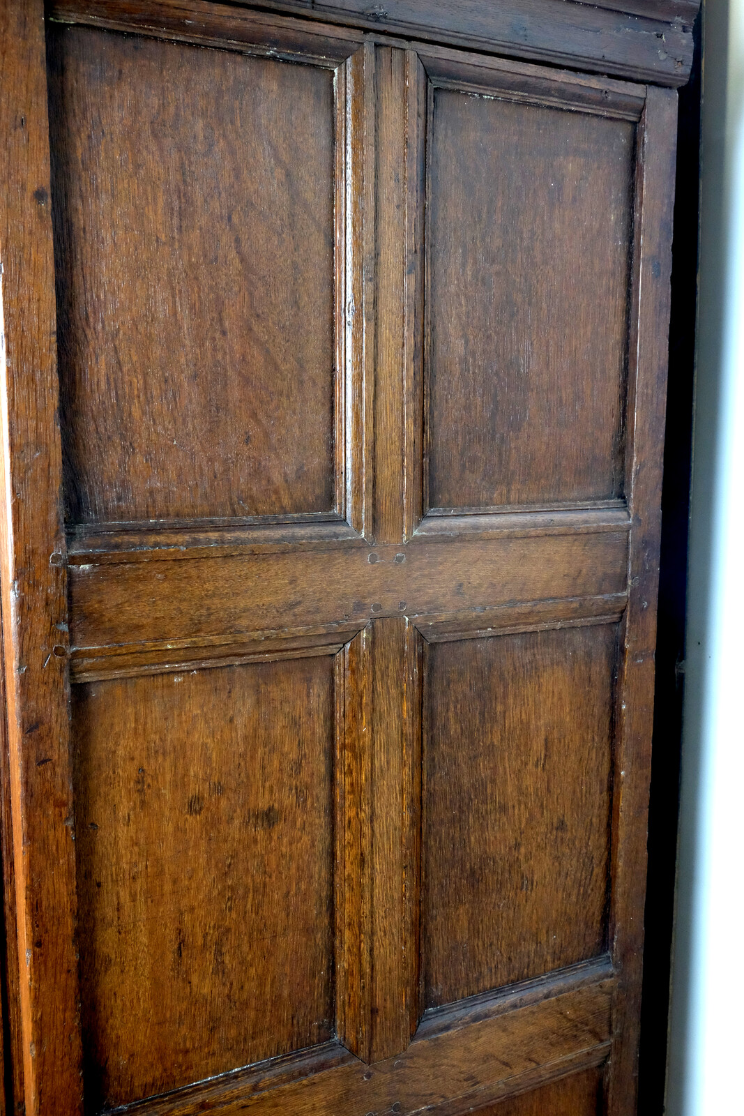 Beautiful Column cabinet from the mid-17th century. 