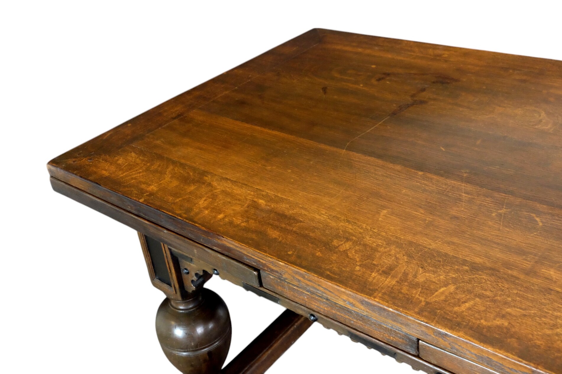 Dutch bollfeet table ( bolpoottafel)