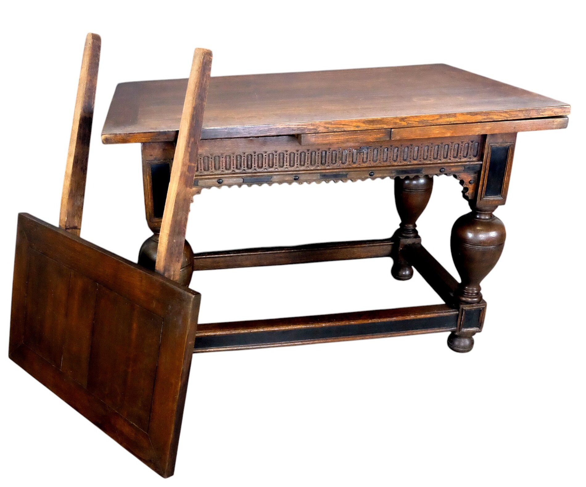 Dutch bollfeet table ( bolpoottafel)