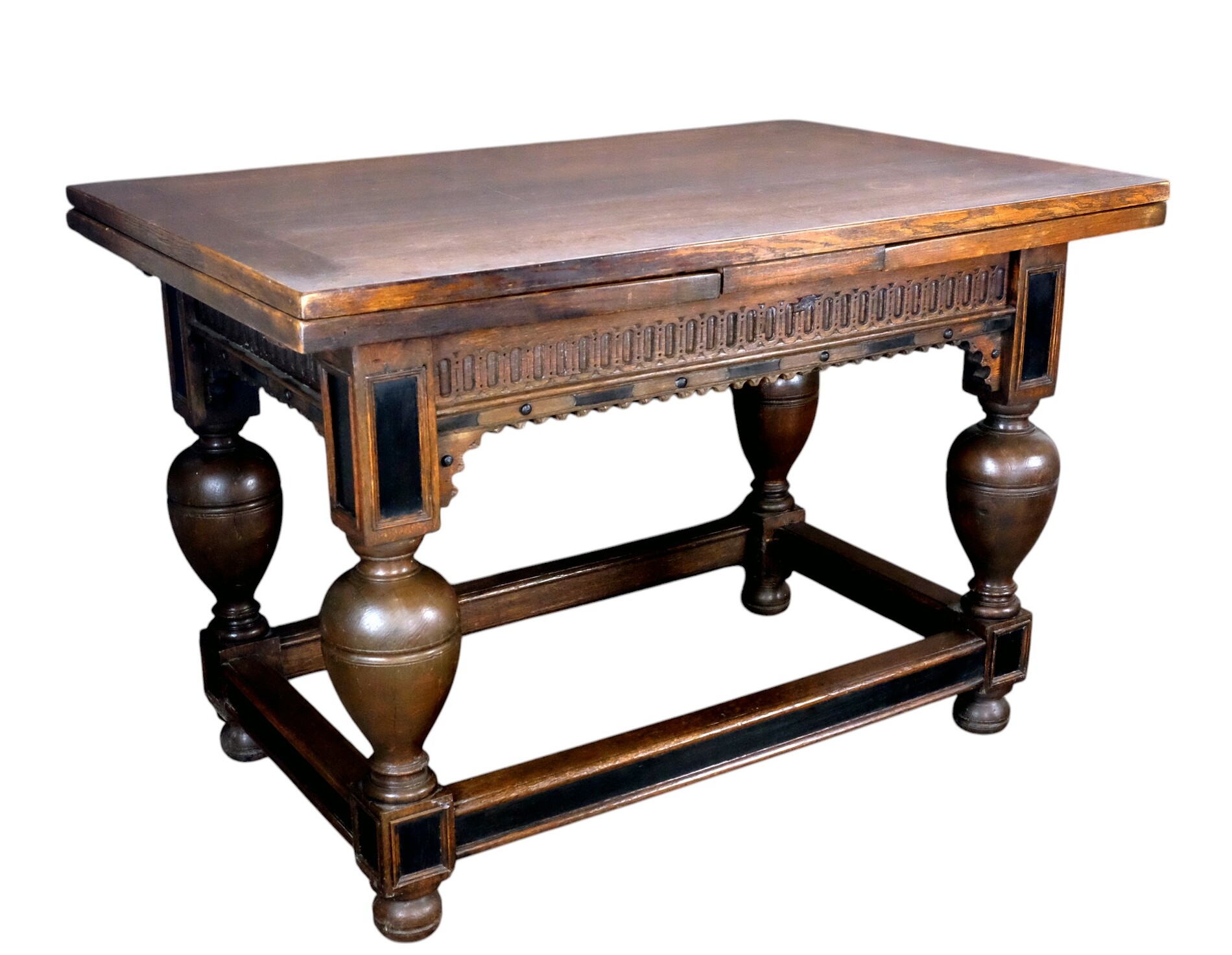 Dutch bollfeet table ( bolpoottafel)