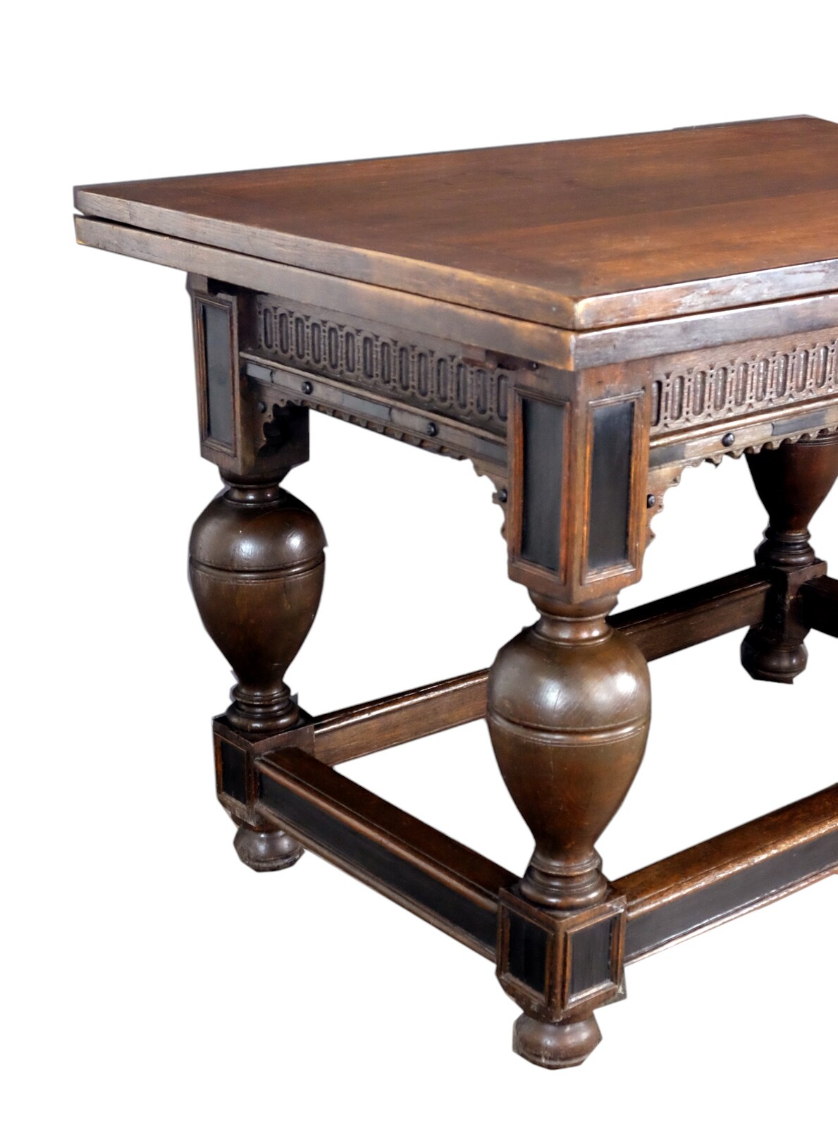 Dutch bollfeet table ( bolpoottafel)