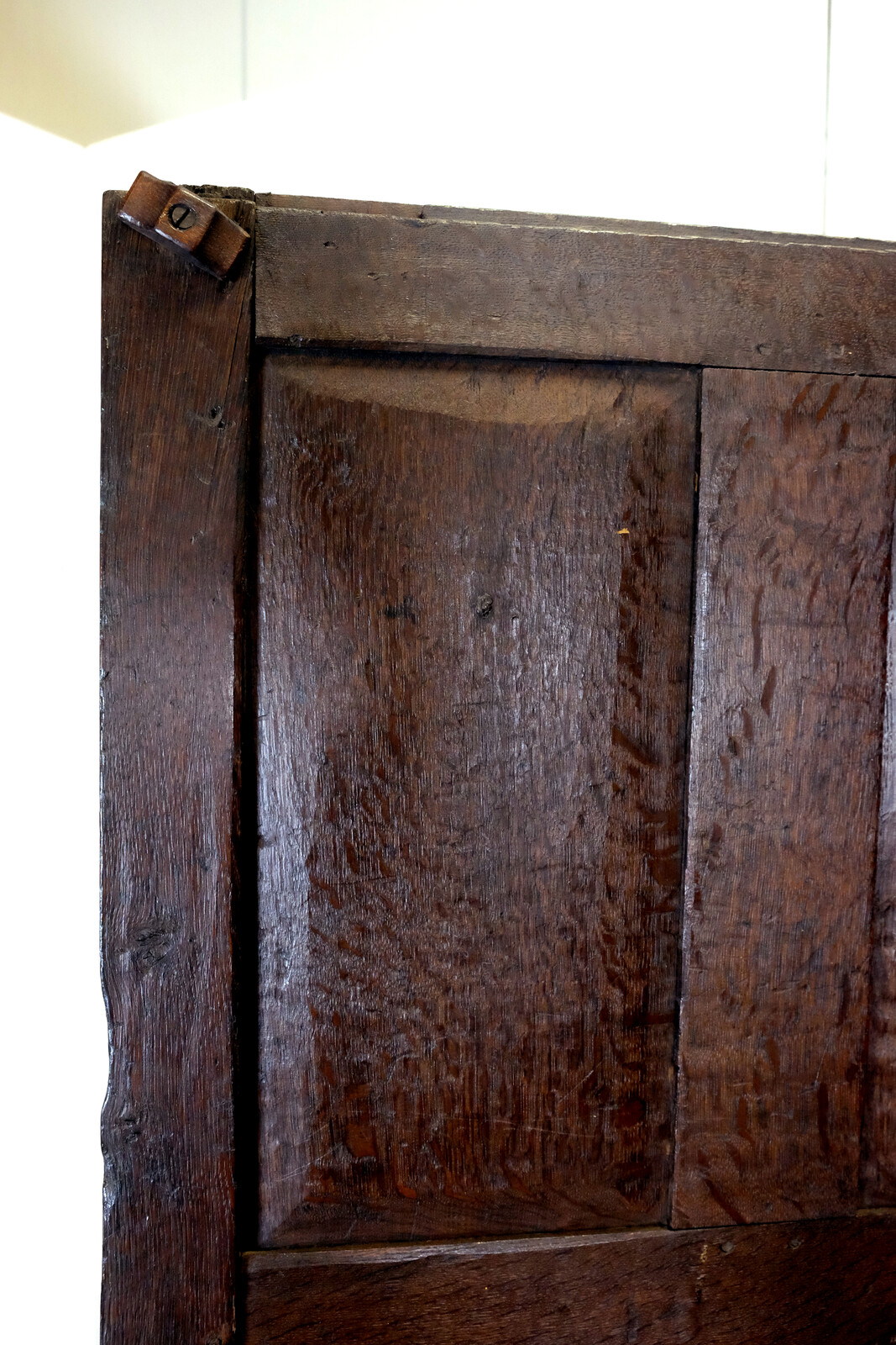 early English Wardrobe