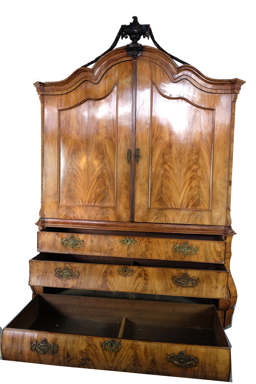 Elegant Cabinet in beautiful floral mahogany