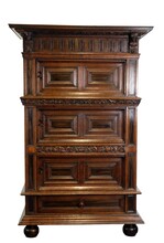 Exceptionally beautifully executed Dutch three-door cabinet.