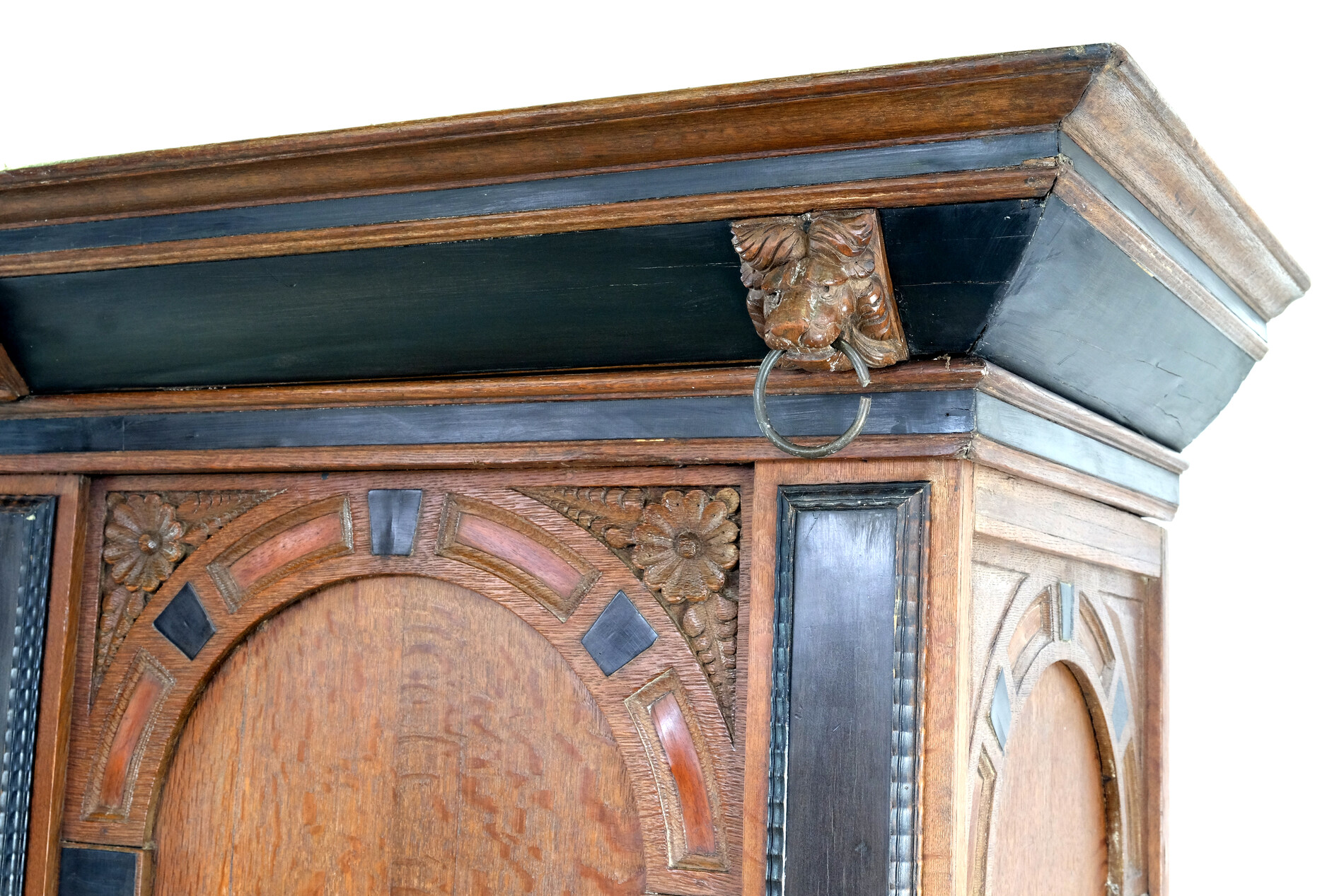 Fine Dutch 17th centyry Arched Cabinet