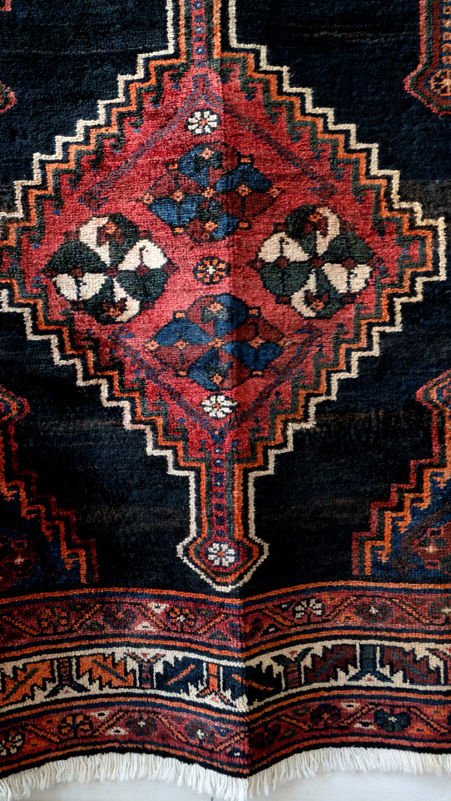 Great and authentic Koerdish Rug