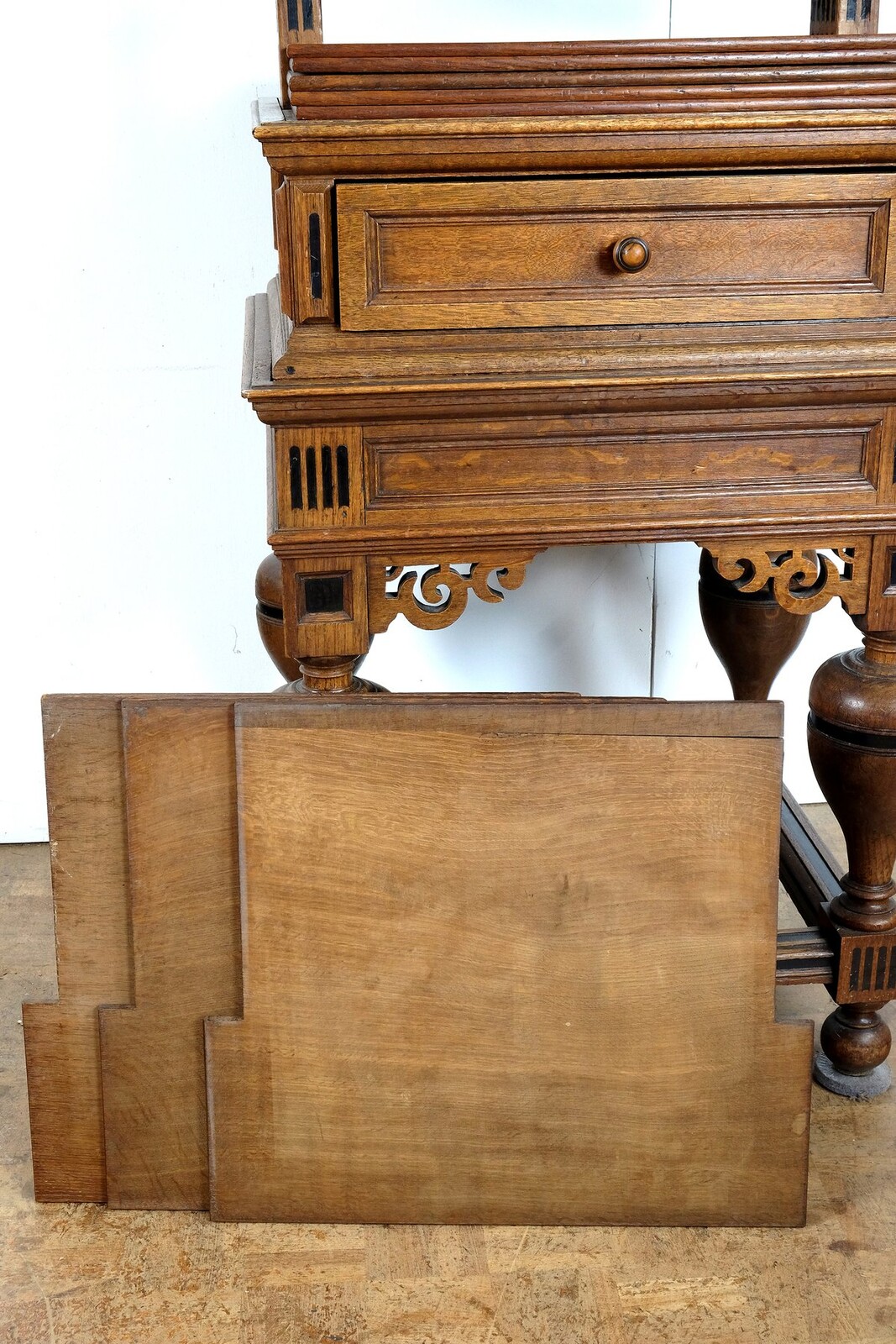 Linen press